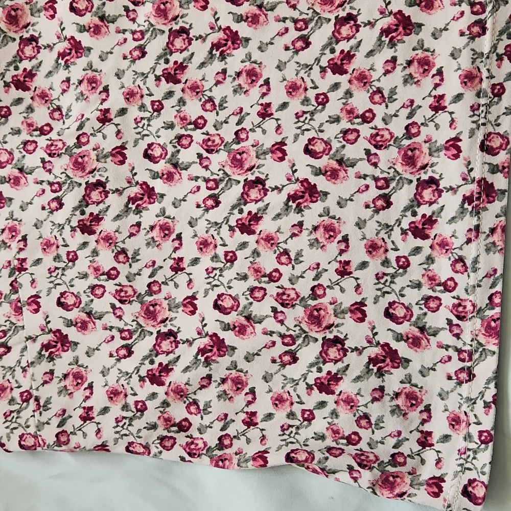 Vibe Pink and White Floral Camisole, Size XS - Picture 4 of 6